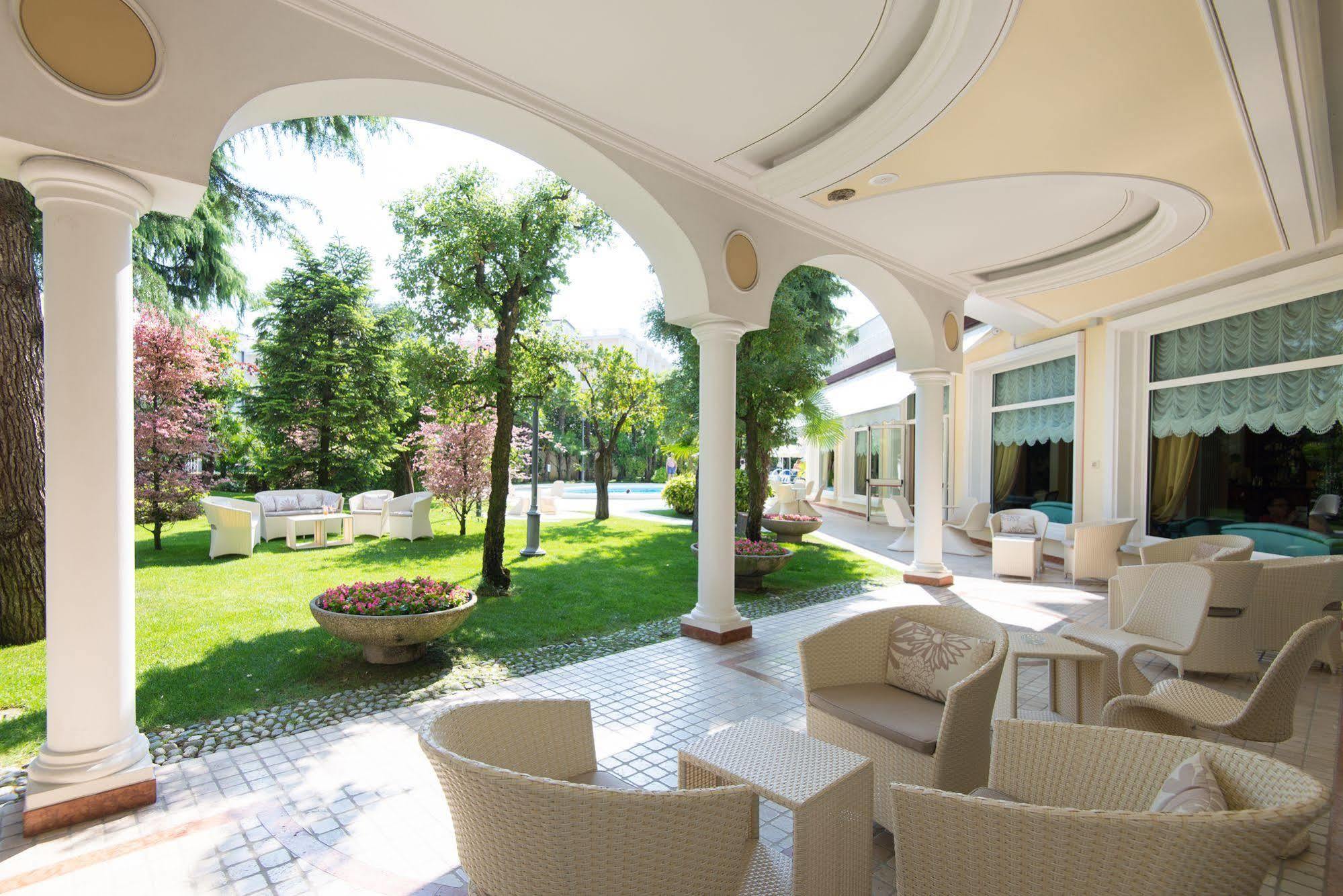 Hotel Due Torri Abano Terme Ngoại thất bức ảnh